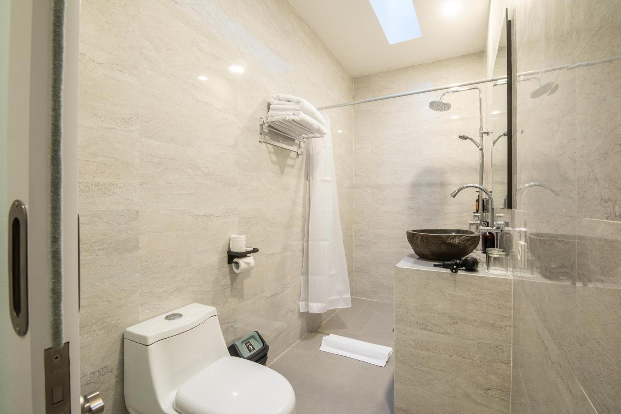 Villa 6-br Private Pool Bidadari Sunset Road St